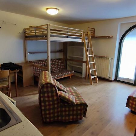 Casa Aprica Piste Da Sci Baradello Leilighet Eksteriør bilde